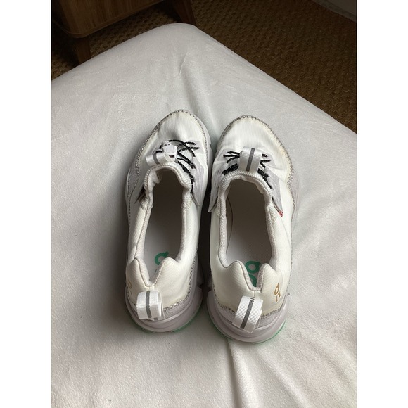 Size 8 - ON Cloudaway CN Undyed Parakeet main image 5